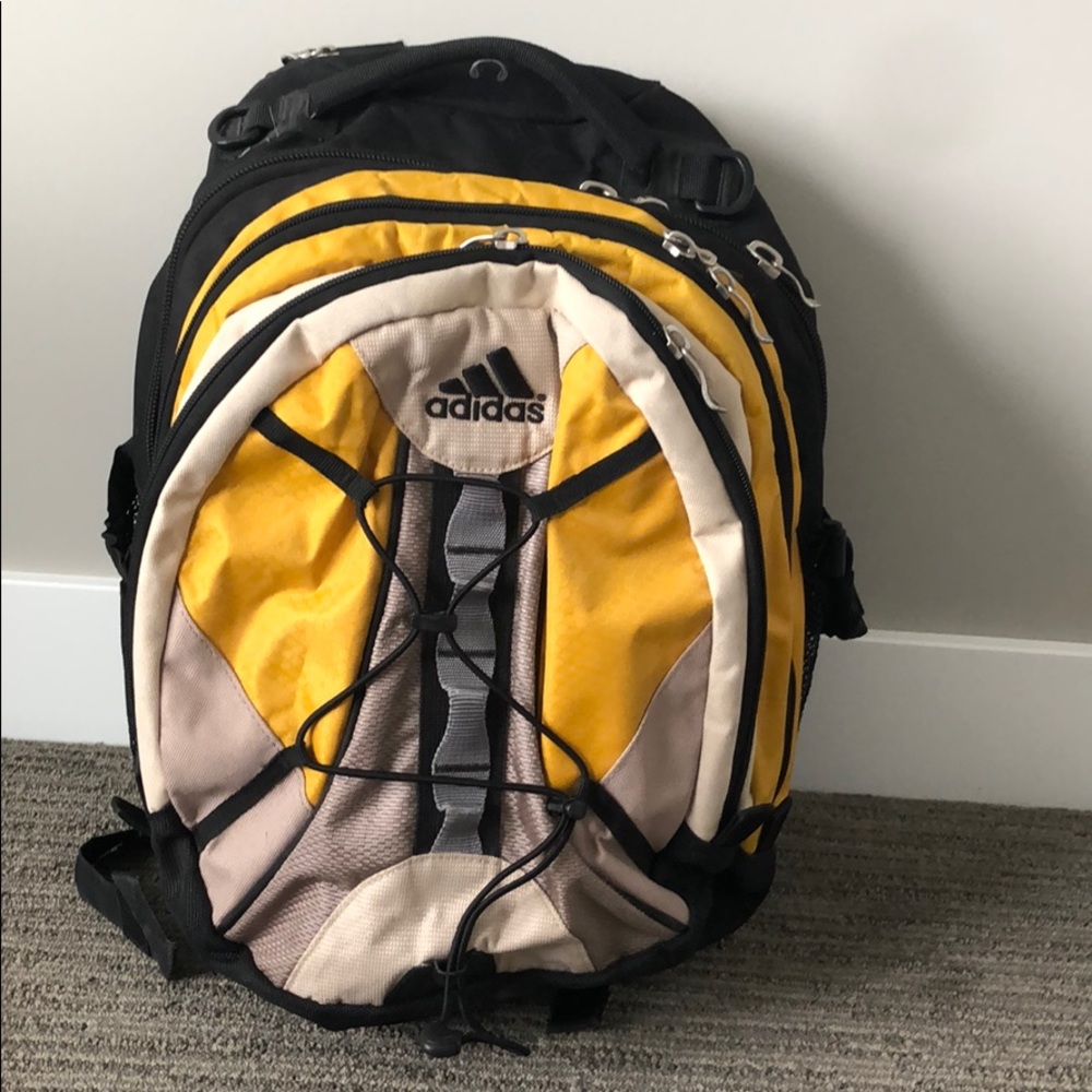 Adidas backpack,wired headphne jack,volume control